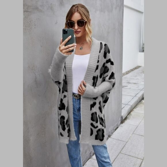 Plus size Grey Lepoard Print Ultra Soft Open Front Cardigan Size 2X 16-18 - Picture 1 of 1